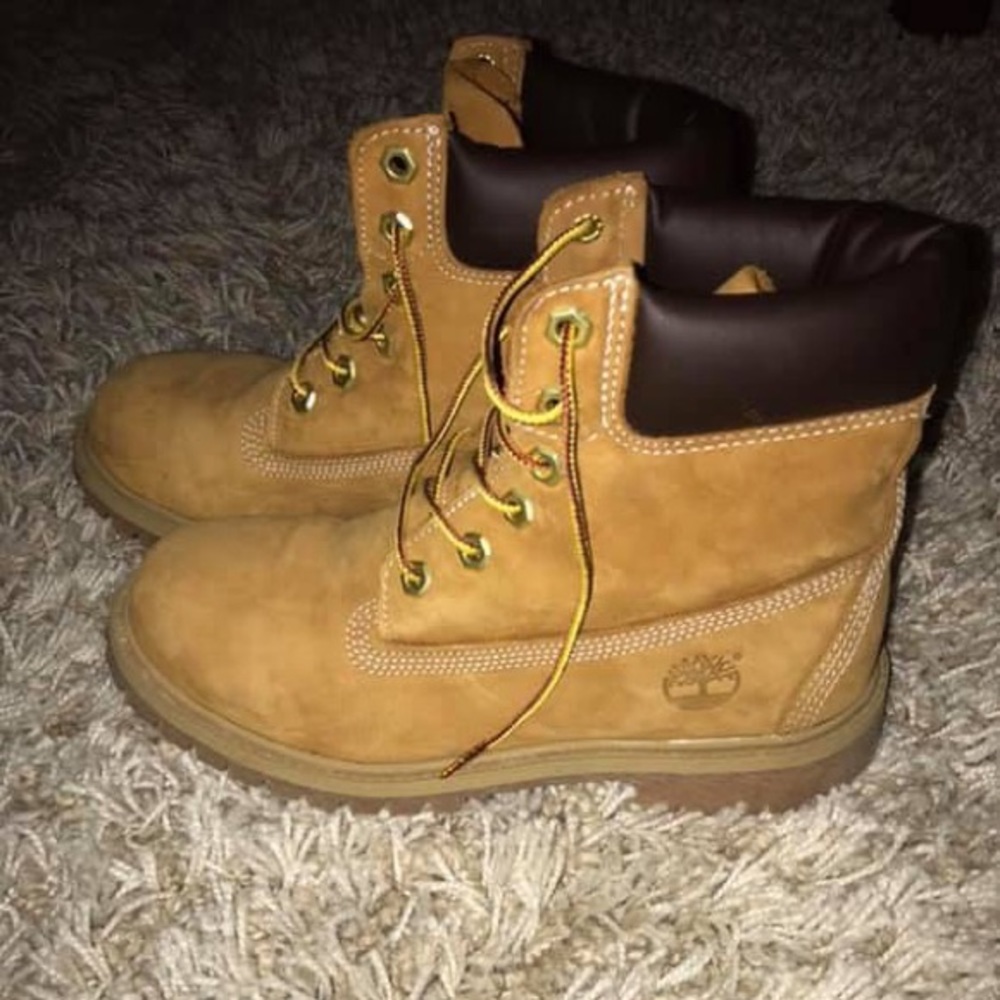 Kids timberlands size 4.5 brand new